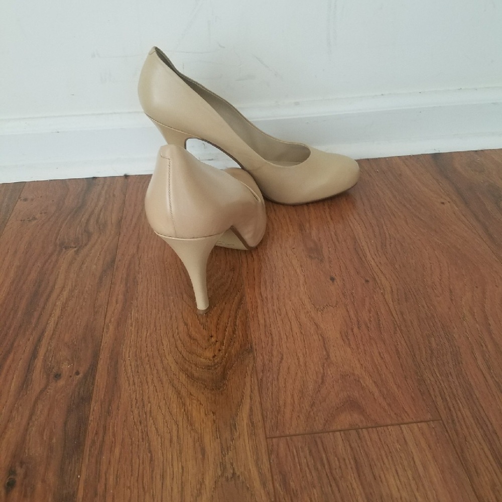 Nine West Nude Heels